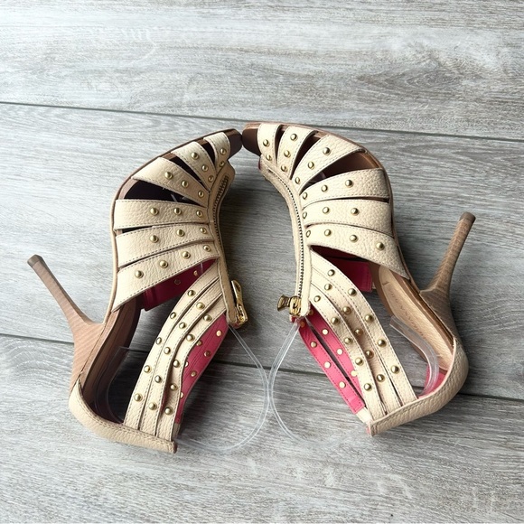 BCBGMaxAzria Ivory Leather Gladiator Studded Full Leather Open Toe Pumps - Picture 8 of 16